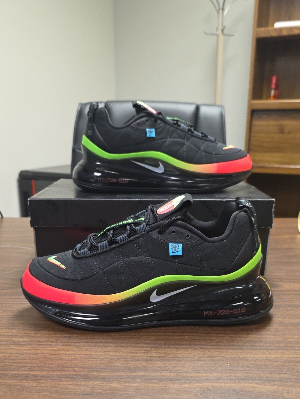 Nike Air Max MX-720-818 Worldwide Pack CT1282-001 Men's 9.5